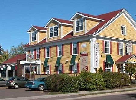 Auberge Gabriele Inn シェディアック エクステリア 写真